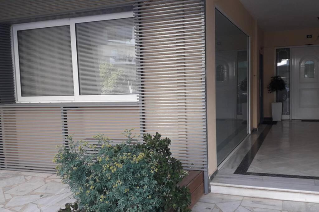Stylish River Flat, Near The Center And The Beach Apartment กาลามาตา ภายนอก รูปภาพ